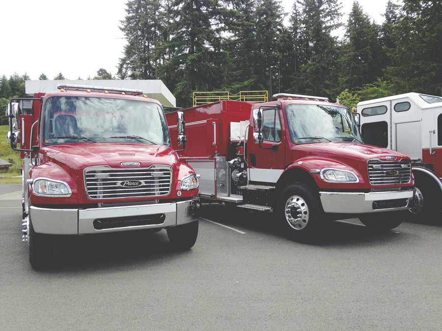 As part of its Community Connects series, the Board of Fire Commissioners meeting July 11 will include a demonstration featuring the KP Fire Department’s two new water tenders. These vehicles replace a 1980 rig that had a pump failure due to significant damage sustained in 2015 and a 1986 rig that is well past due for retirement. The demonstration begins at 5 p.m. Photo: Ted Olinger, KP News