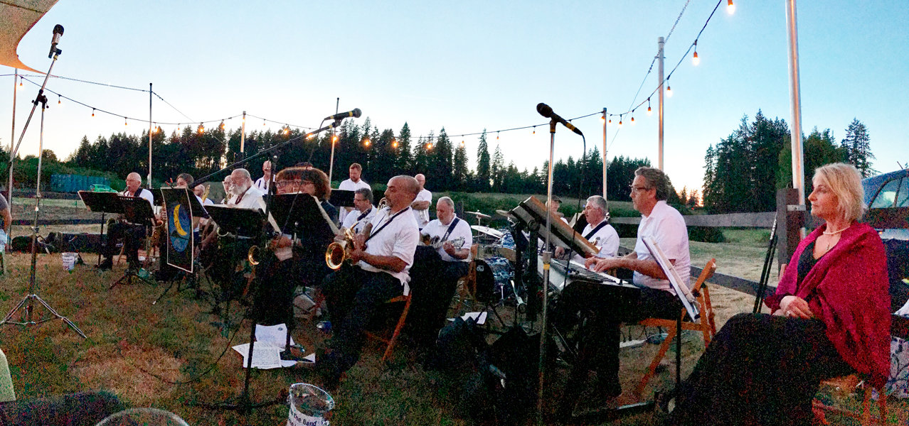 Local big band The Night Gig at Blend’s backyard in Key Center for its first public performance Aug. 25. Photo: Kathy Bauer